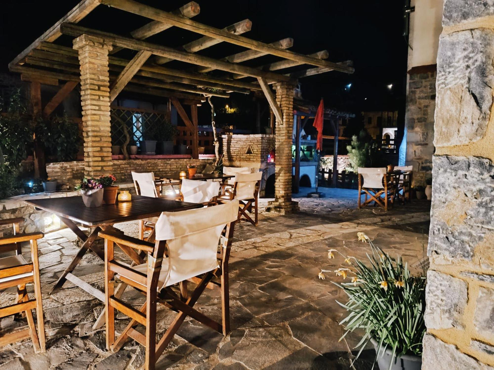 Archontiko Nikolopoulou Vytina Exterior foto