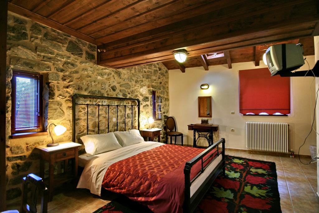 Archontiko Nikolopoulou Vytina Exterior foto