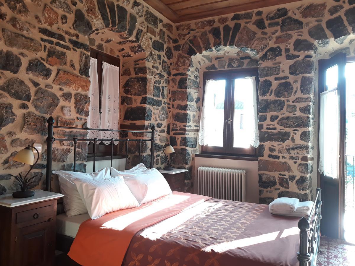 Archontiko Nikolopoulou Vytina Exterior foto