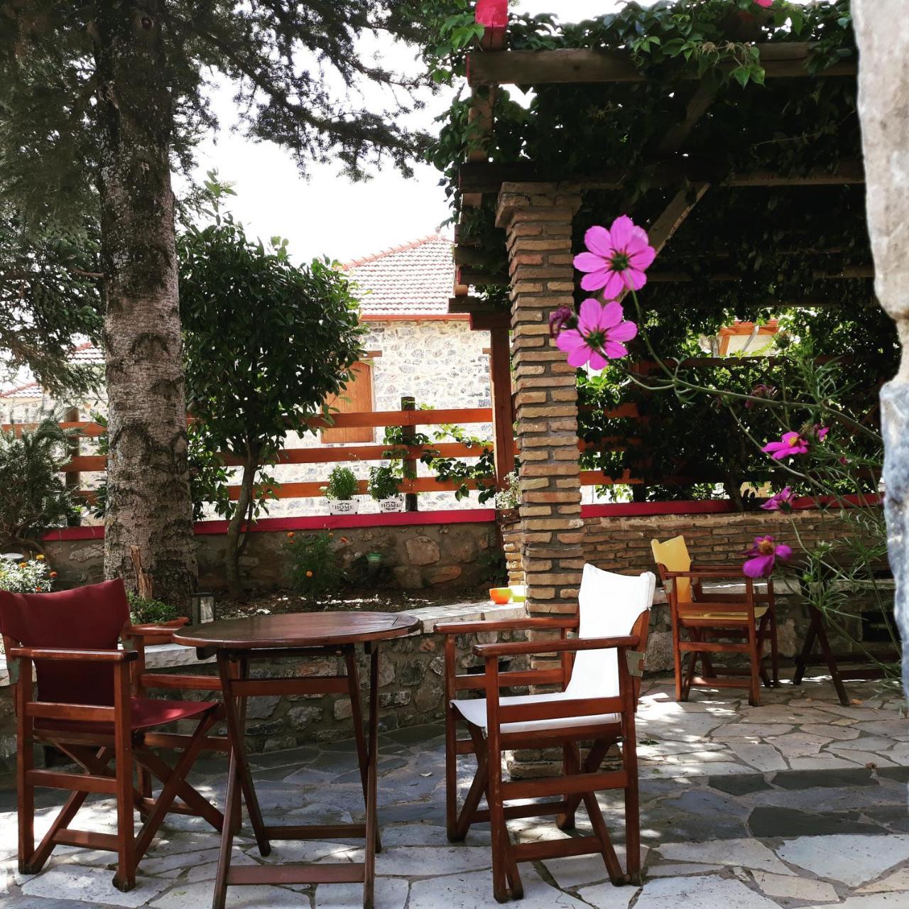 Archontiko Nikolopoulou Vytina Exterior foto